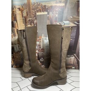 Teva Brown  Boots